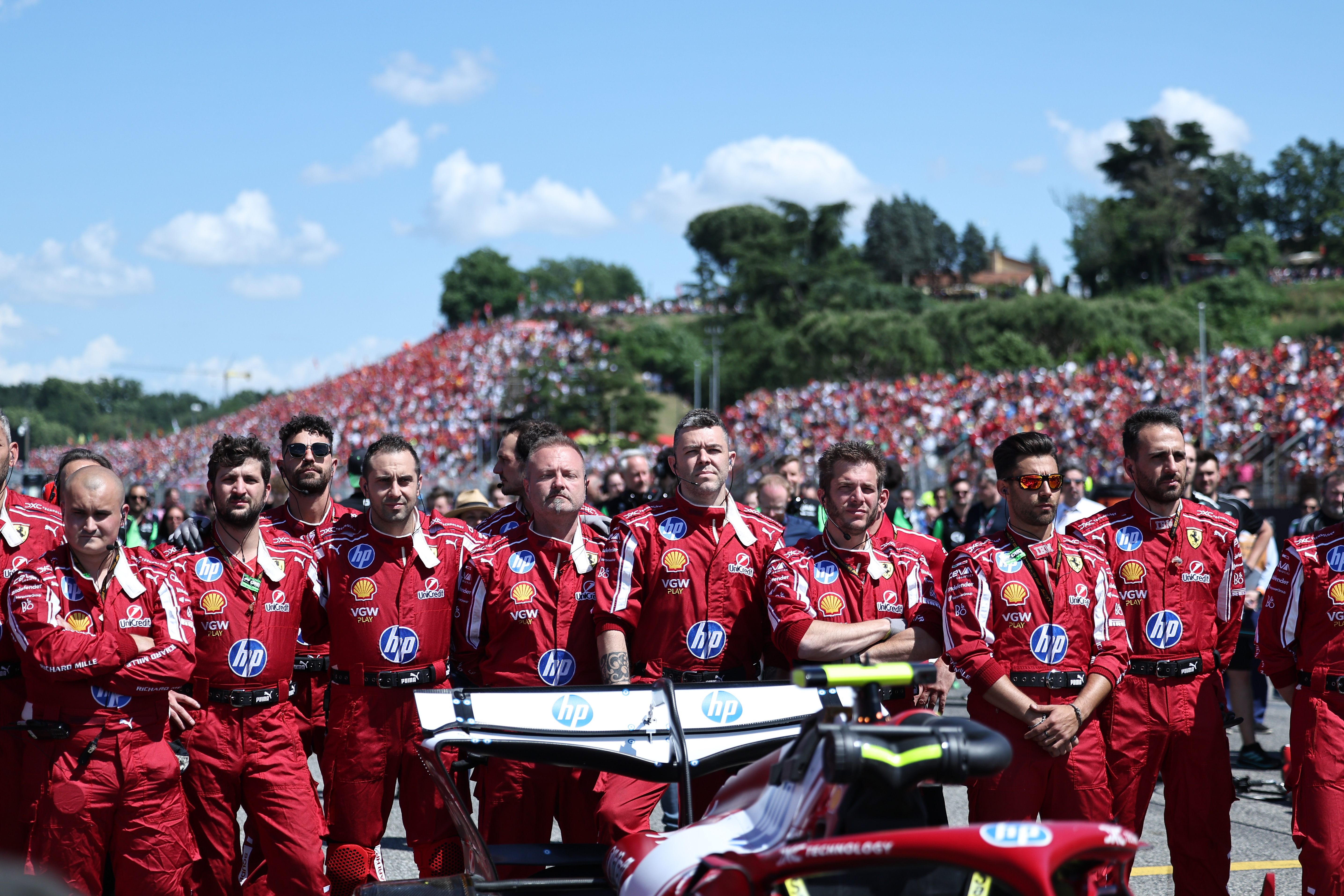 塞尔维亚队最终收获胜利，强劲晋级