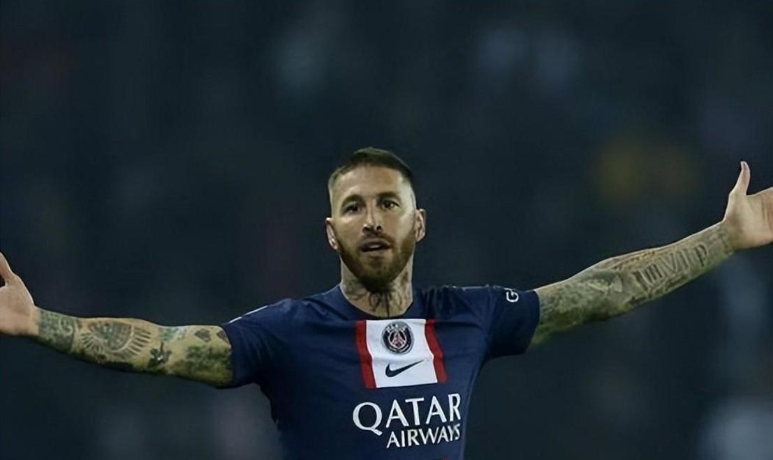 包含卡利亚里光辉：尤文图斯险胜，意甲再添胜绩的词条