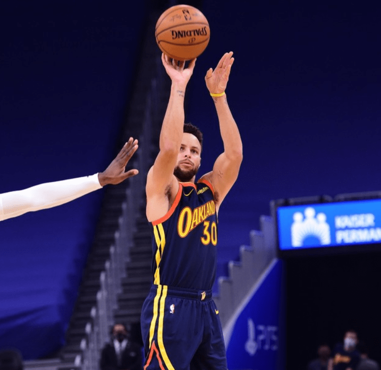 火箭再胜人，十胜九负稳坐西部榜首的简单介绍