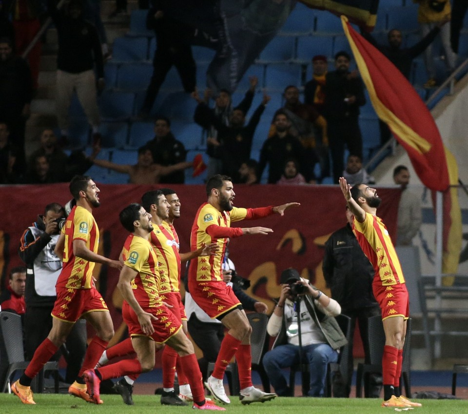 阿美尼亚球员爆发出色，带领球队胜出