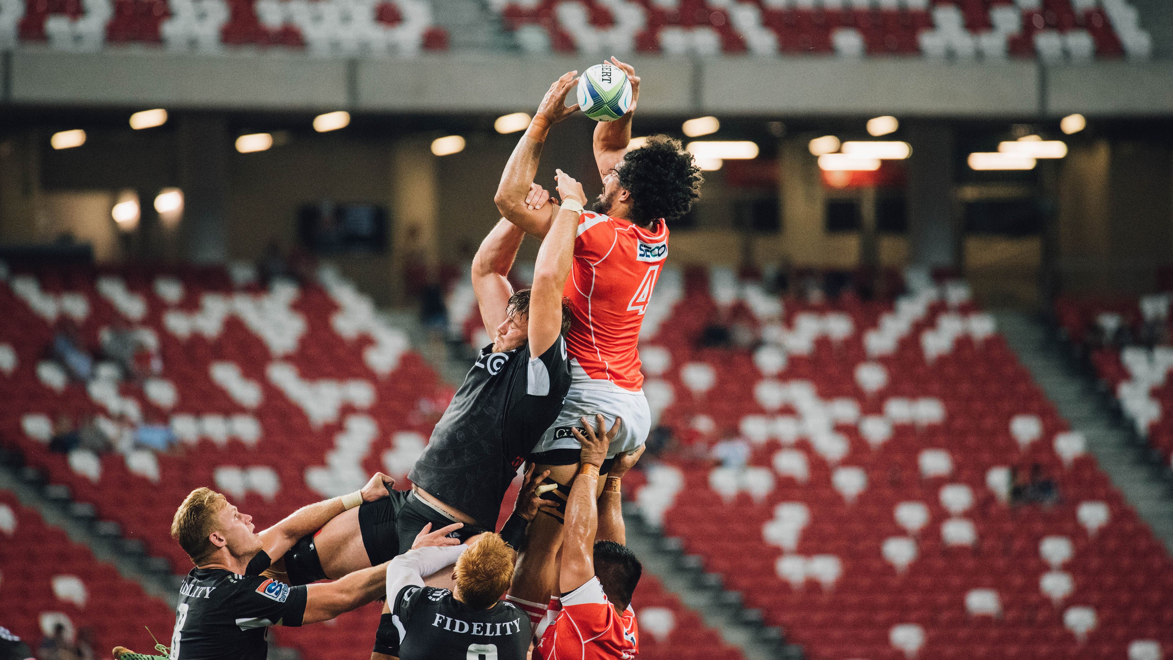 沙漠风暴逆转樱花雨，卡塔尔足球史诗之夜
