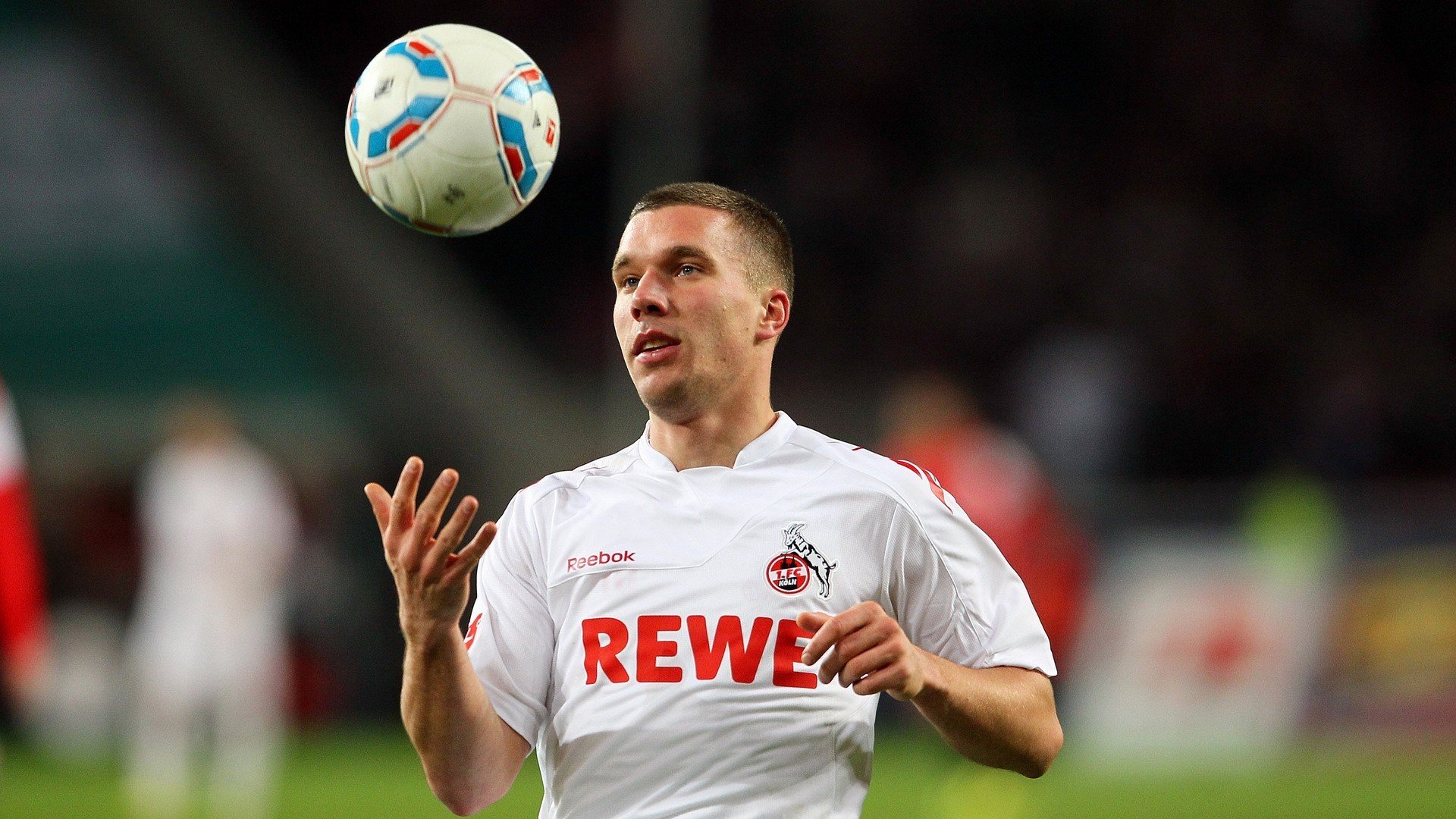 世界杯之夜，米切尔赛后评分拉满，一场定义传奇的表演